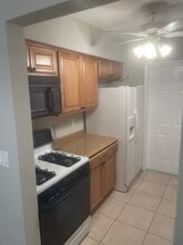 255 SW 7th St, Unit 4 in Boca Raton, FL - Building Photo - Building Photo