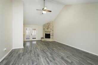 9130 Kirkleigh Ln in Spring, TX - Building Photo - Building Photo