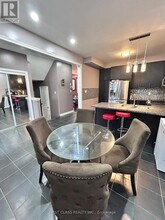 5355 Tenth Line W in Mississauga, ON - Building Photo - Building Photo