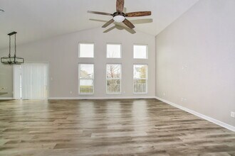 4423 Edgarton Dr in Grove City, OH - Building Photo - Building Photo