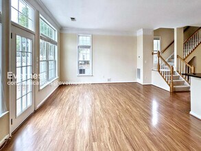 43559 Mink Meadows St in Chantilly, VA - Building Photo - Building Photo
