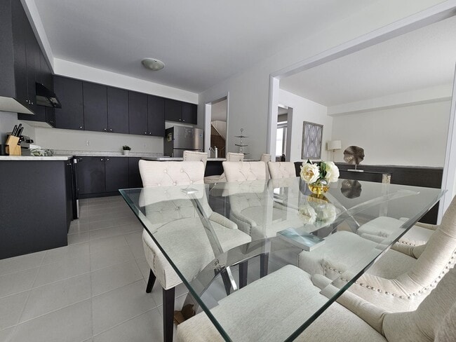 30 Heritage Way in Thorold, ON - Building Photo - Building Photo