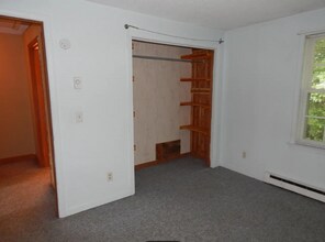 117 Sunset Ave in South Portland, ME - Foto de edificio - Building Photo