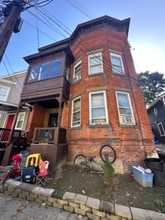 9 Center St in Poughkeepsie, NY - Building Photo - Building Photo