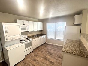 1904 17th St in Lubbock, TX - Building Photo - Building Photo