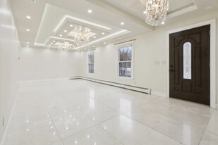 822 Pompton Ave, Unit 822 Pompton Ave Unit R in Cedar Grove, NJ - Building Photo