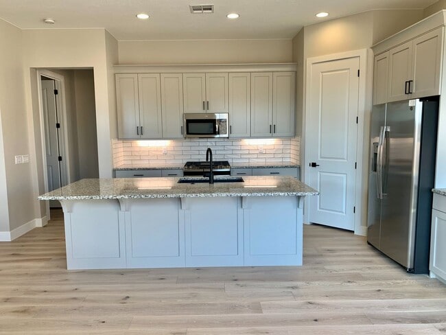 property at 1228 W Felter Dr