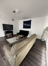 838 Menomonie St in Eau Claire, WI - Building Photo - Building Photo