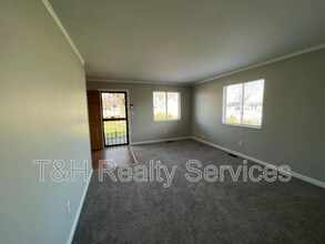 1655 Walker Ave in Indianapolis, IN - Building Photo - Building Photo