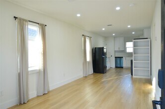 3011 Columbia St in Houston, TX - Building Photo - Building Photo