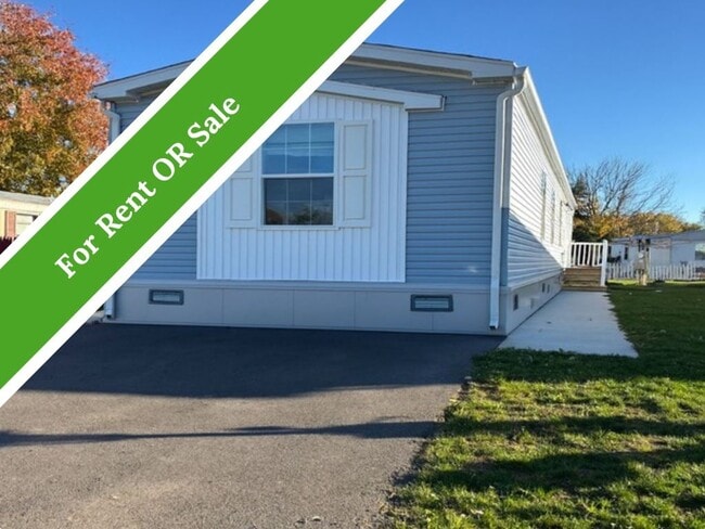 property at 41 Del Ct W