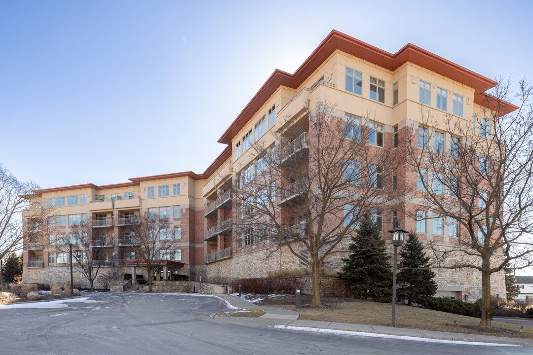 Prairie Park Condos in Wheeling, IL - Building Photo