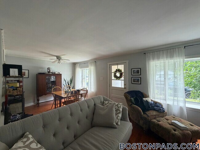 32 Shaffner St