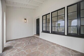 1146 S Stanley Ave, Unit Lower Unit in Los Angeles, CA - Building Photo - Building Photo