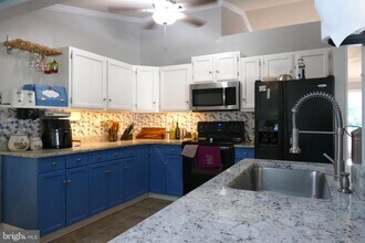 7519 Rock Creek Way in Pasadena, MD - Building Photo - Building Photo