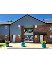 The Boulevard in Edmond, OK - Building Photo