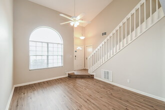 14275 Portulaca Ave S in Jacksonville, FL - Foto de edificio - Building Photo