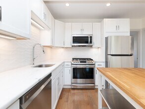 57 Broadway in Chelsea, MA - Building Photo - Building Photo