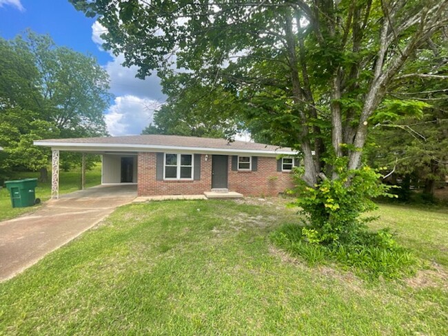 property at 914 Harrison St
