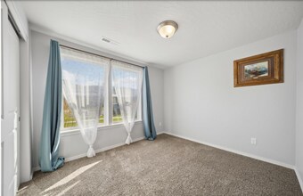 14510 E Caprio Ave in Spokane Valley, WA - Building Photo - Building Photo