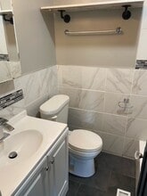 1320 Connell Ct in Omaha, NE - Building Photo - Building Photo