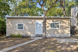 118 Frederick St in Austin, TX - Building Photo - Building Photo