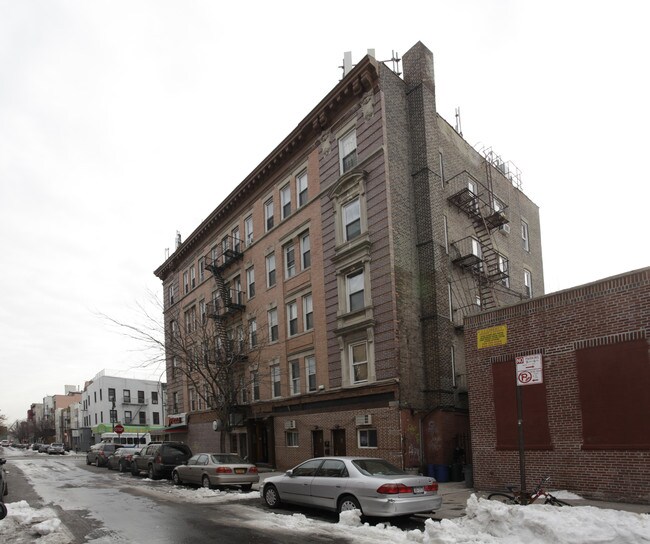 158 Green St in Brooklyn, NY - Building Photo - Building Photo