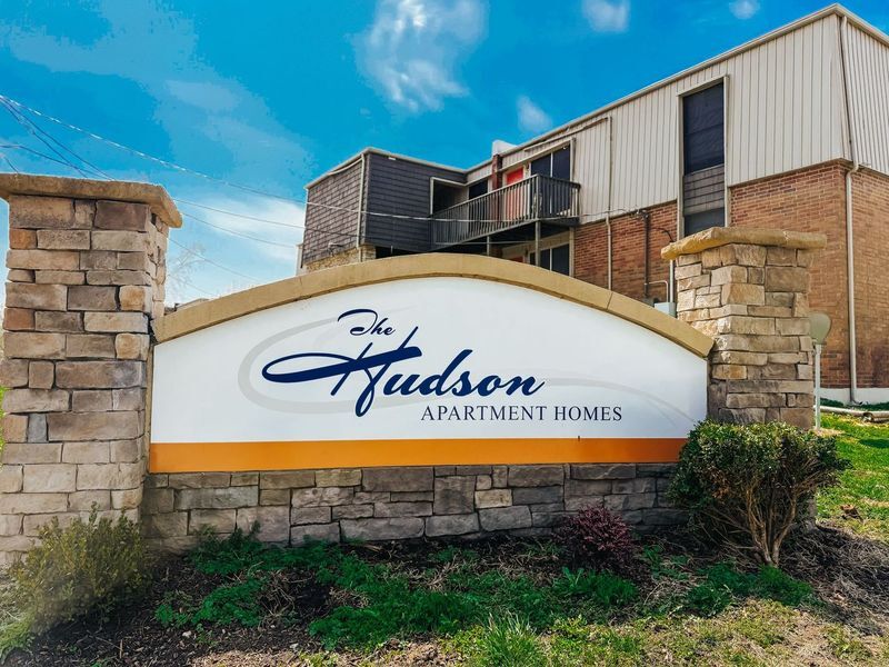 The Hudson in Independence, MO - Building Photo