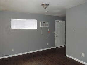 3257 Winbern St-Unit -1 in Houston, TX - Building Photo - Building Photo