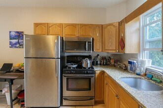 101 Prospect St, Unit 2 in Somerville, MA - Foto de edificio - Building Photo