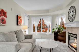 4847 California Ave SW, Unit #205 in Seattle, WA - Building Photo