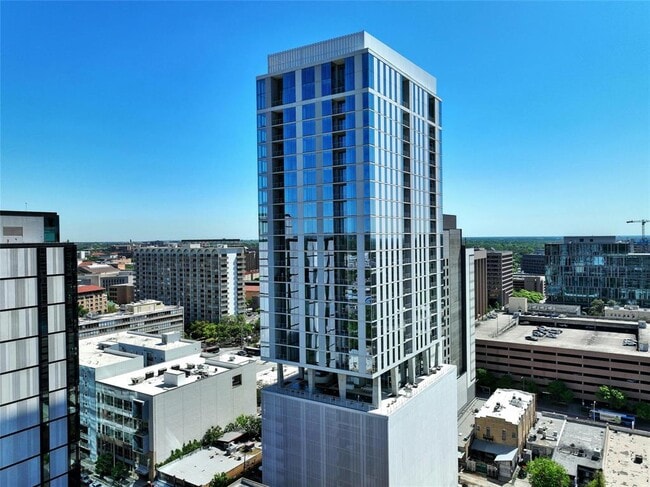 313 W 17th St in Austin, TX - Building Photo - Building Photo