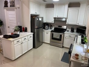 813 Blue Quail St in Alamo, TX - Foto de edificio - Building Photo