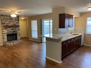 11452 Ptarmigan Dr in Austin, TX - Building Photo - Building Photo