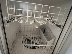 1807 E Lindsey St, Unit 4 in Norman, OK - Building Photo - Building Photo