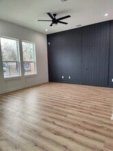 5228 Dewberry St in Houston, TX - Foto de edificio - Building Photo