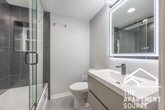 1518 W Melrose St in Chicago, IL - Building Photo - Building Photo