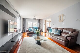 23 Belvedere Crescent in Richmond Hill, ON - Building Photo - Building Photo