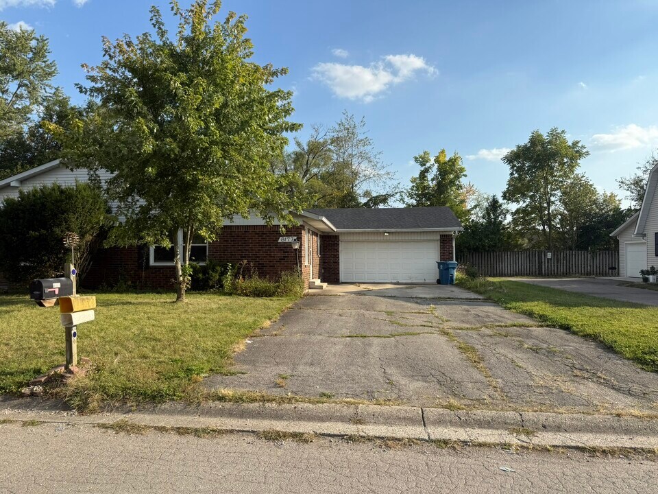 8175 Old Farm Ln, Unit 8177 Old Farm Lane in Indianapolis, IN - Building Photo