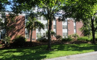 Westborough Country Village Apartments