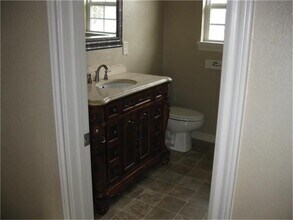 5031 Pine Ave in Pasadena, TX - Building Photo - Building Photo