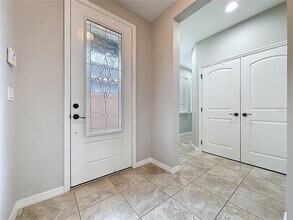 345 Alcove Dr in Groveland, FL - Building Photo - Building Photo