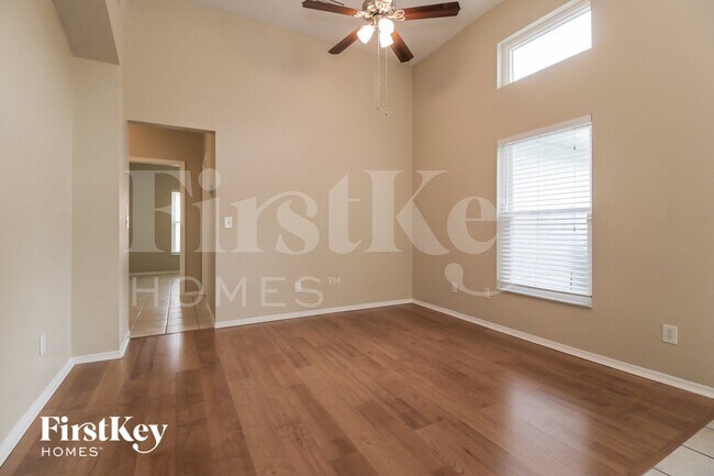 3001 Cardinal Glen Pl in Oviedo, FL - Building Photo - Building Photo