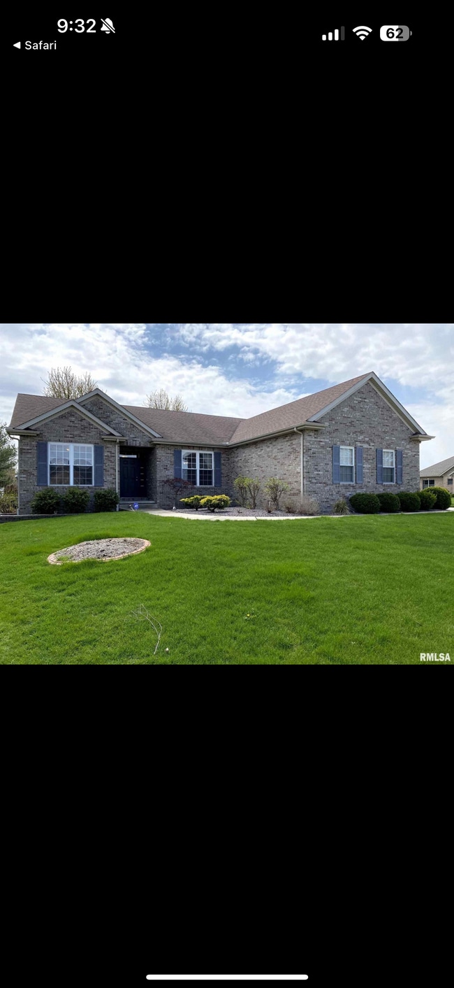 property at 2724 Westport Dr