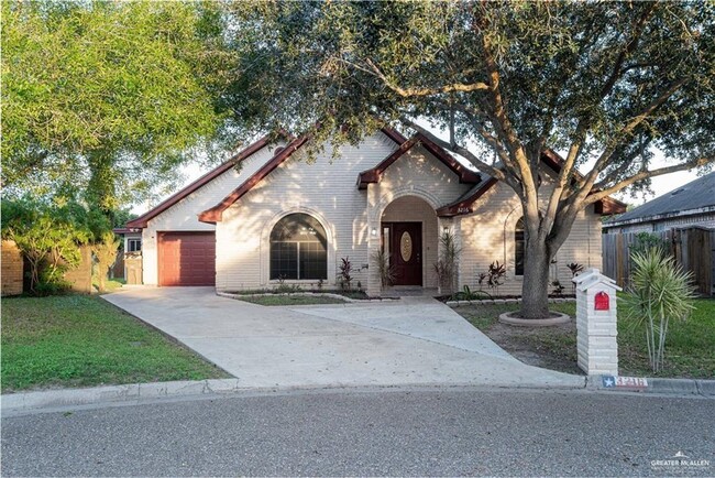 3216 Campanario Cir