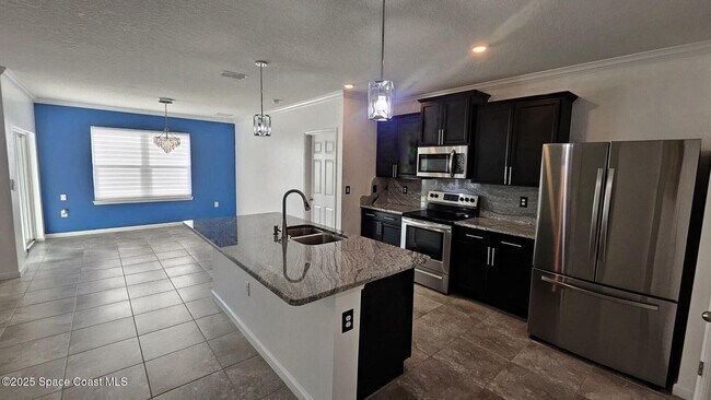 965 Newton Cir in Rockledge, FL - Building Photo - Building Photo