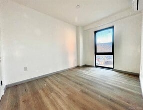 70-25 Queens Blvd in Queens, NY - Building Photo - Building Photo