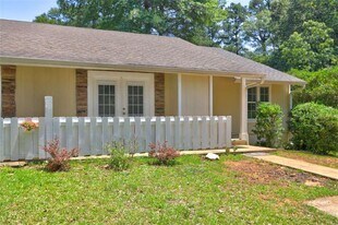 100 Morgans Turn in Peachtree City, GA - Building Photo