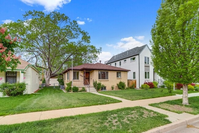 property at 2315 S Sherman St
