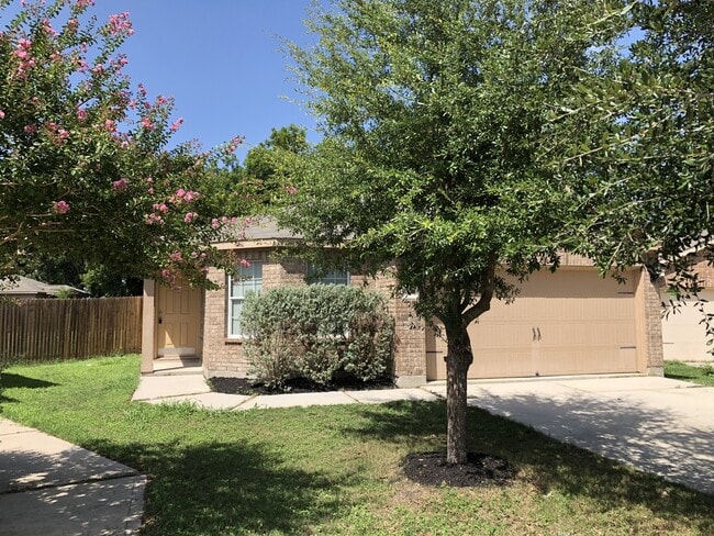 6138 Luckey Run in San Antonio, TX - Building Photo - Building Photo